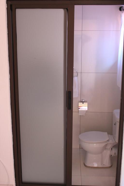 Niilo'S Guesthouse รุนดู ภายนอก รูปภาพ